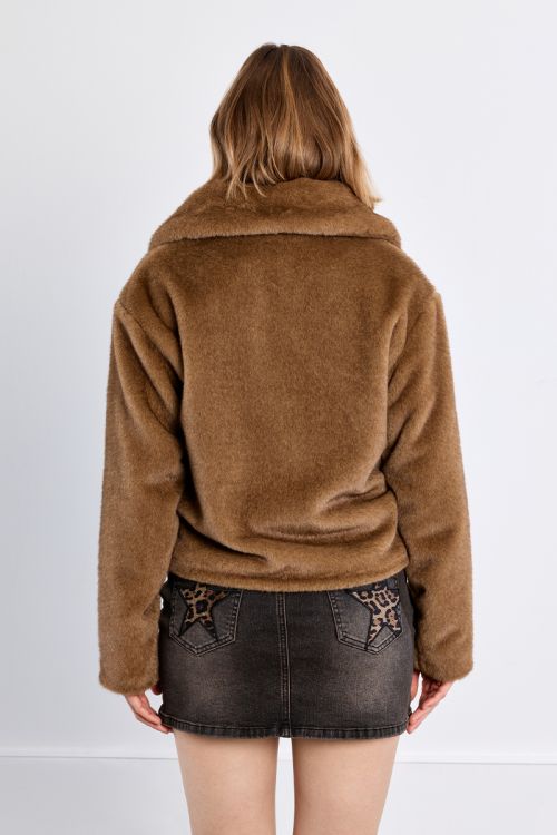 Veste en imitation fourure