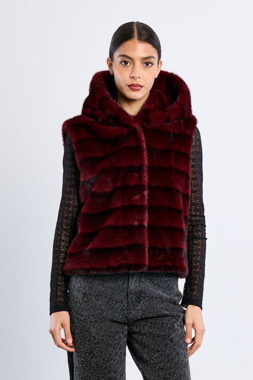 Sleeveless jacket, imitation fur