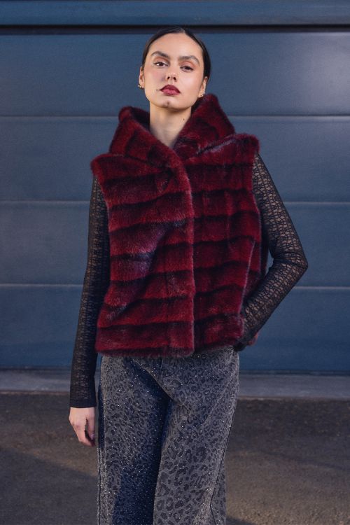 Veste sans manches, imitation fourrure
