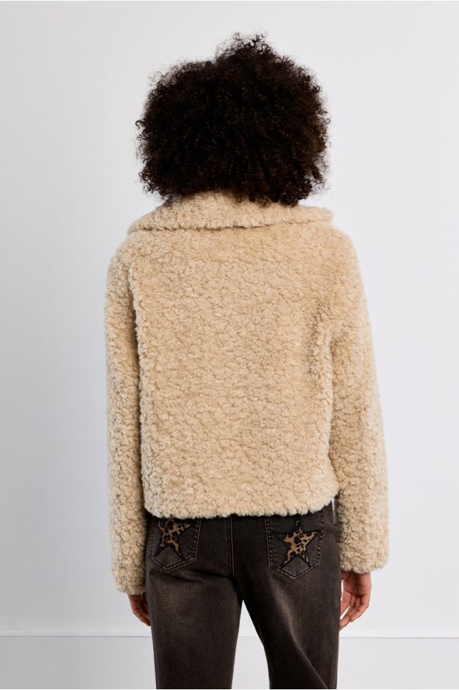 Veste droite, moutonnée