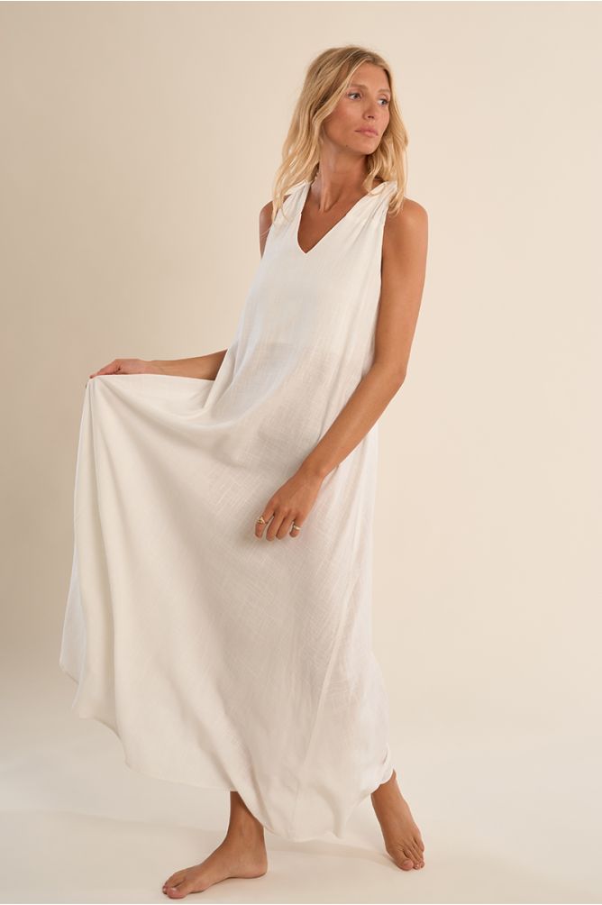 Longue robe dos nu