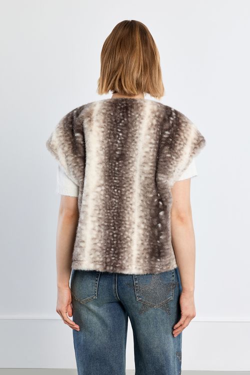 Sleeveless jacket, imitation fur, fawn