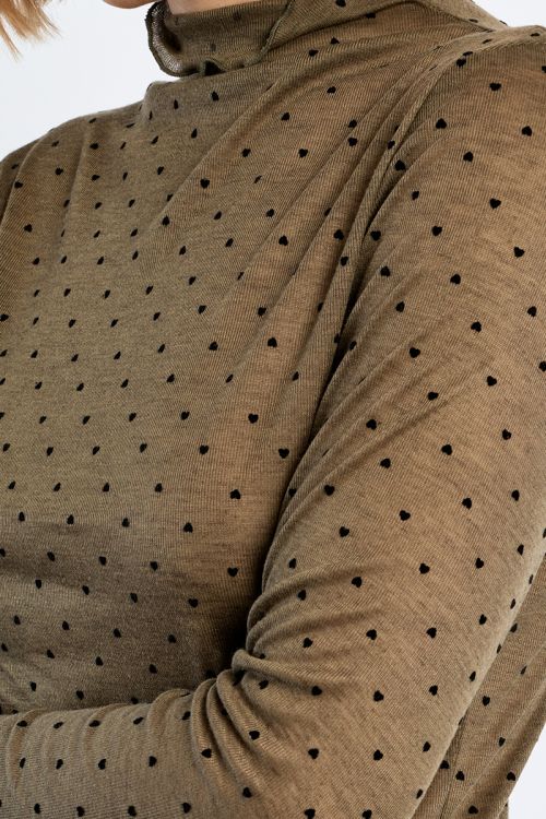 Sous pull à cœurs