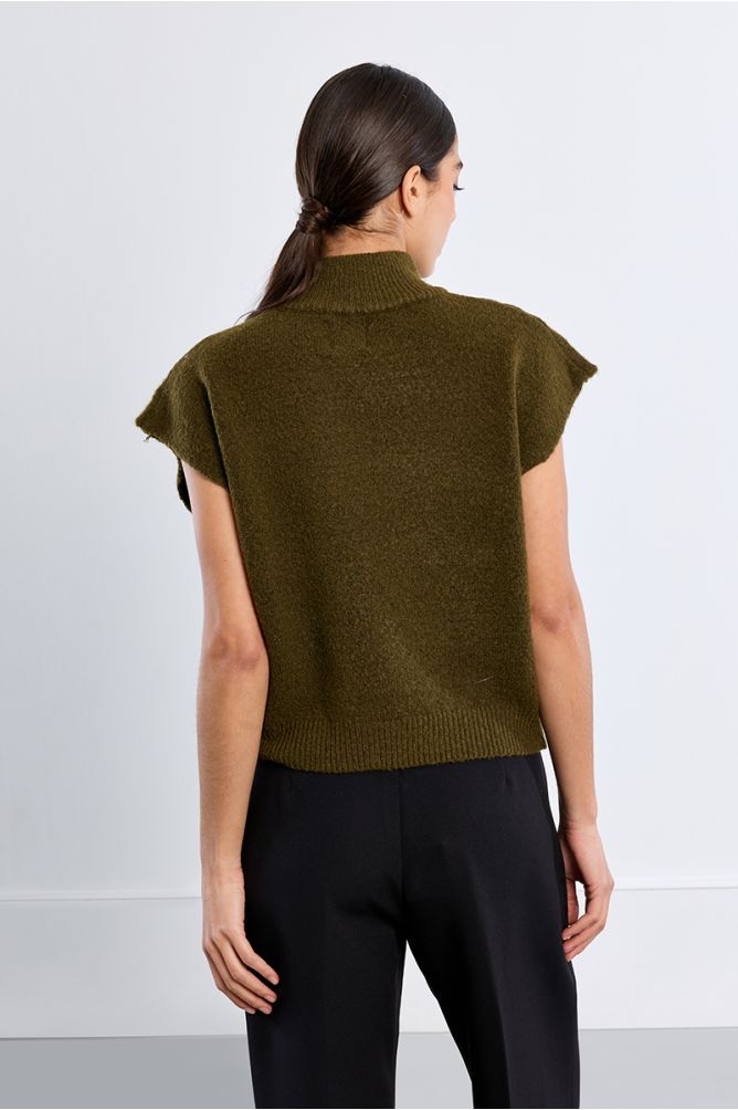 Studded sleeveless sweater