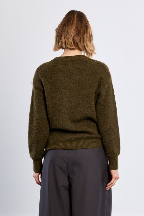 Pull en maille, motif nœud