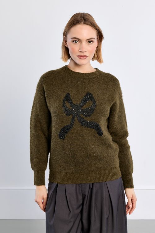 Pull en maille, motif nœud