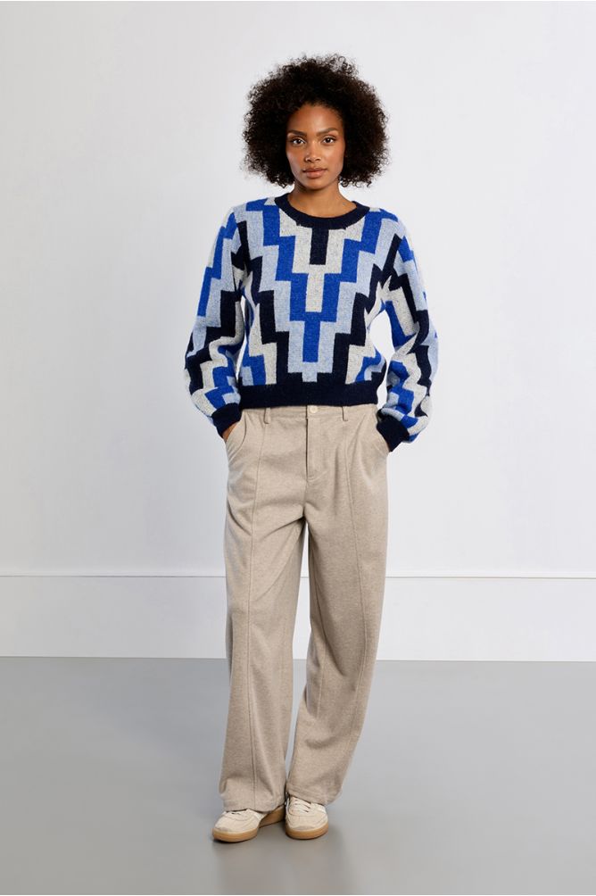 Pull en maille, motif géométrique