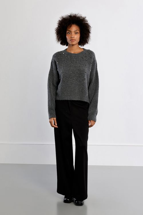 Pull en maille clouté