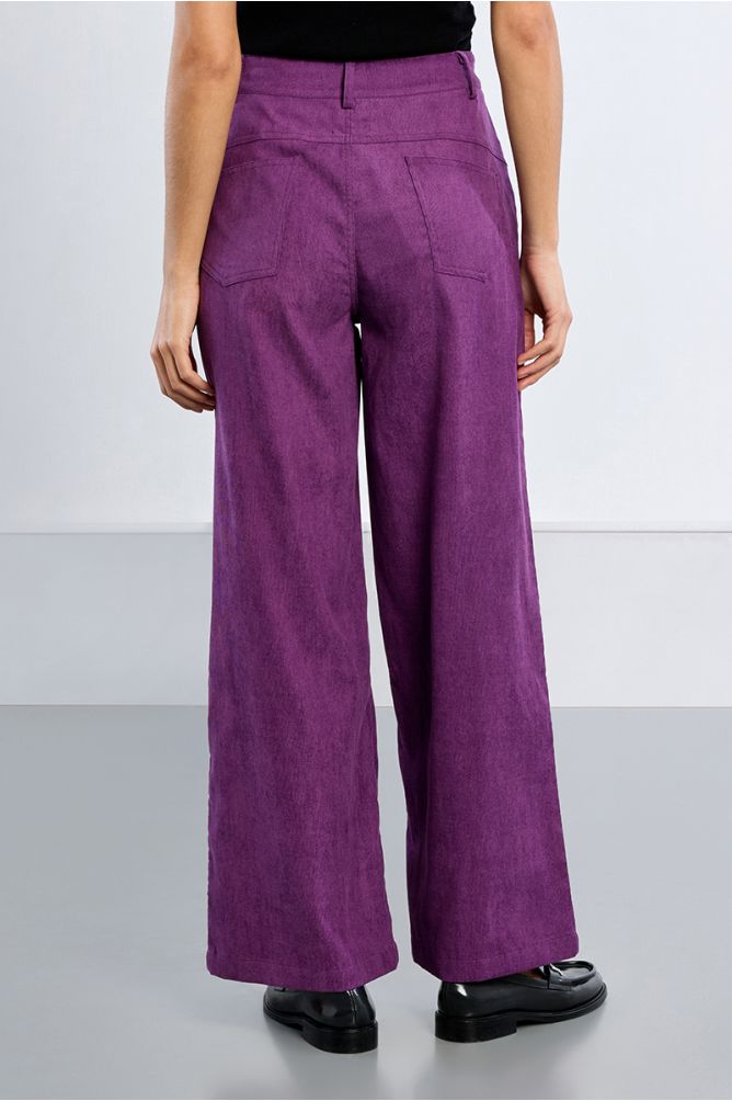 Pantalon large, en velours côtelé