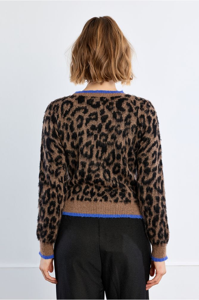 Pull en maille léopard