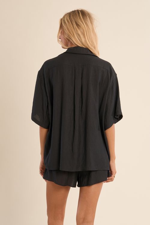 Wide shirt