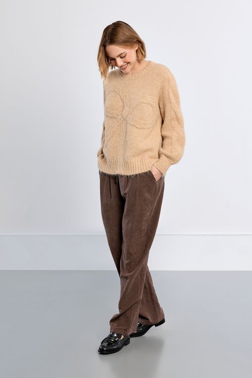 Knitted sweater with bow detail