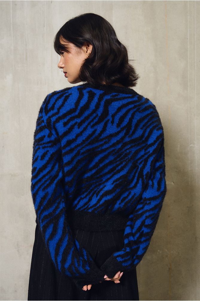 Zebra cardigan in fluffy knit