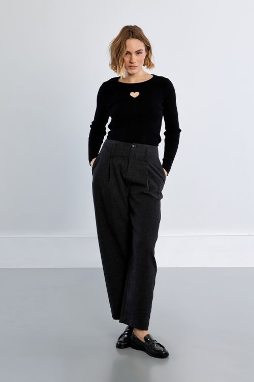 Ribbed sweater, heart opening