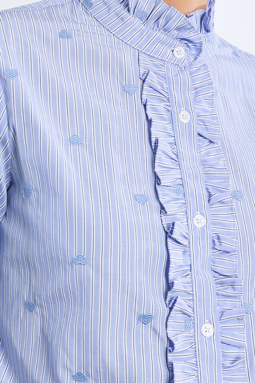 Chemise en popeline de coton, col victorien