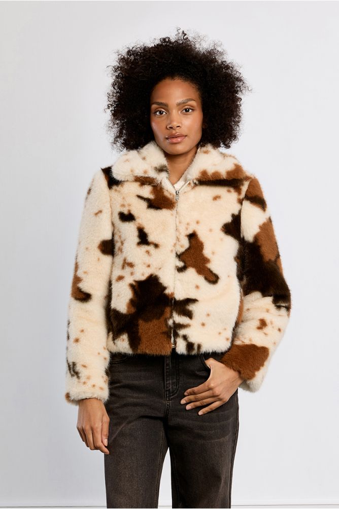 Chaqueta de peluche con estampado