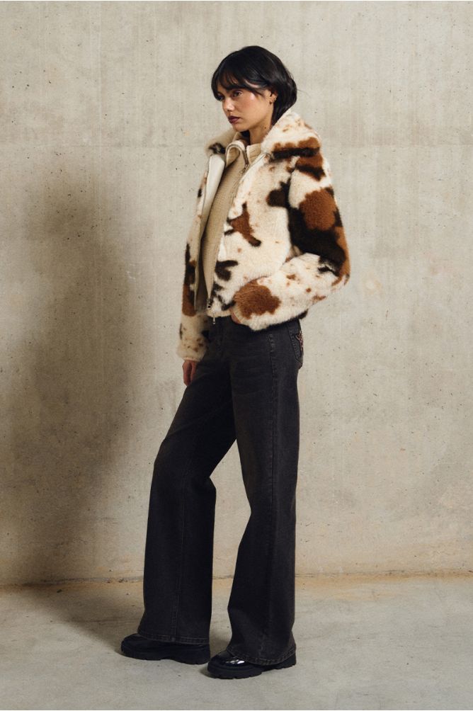 Chaqueta de peluche con estampado