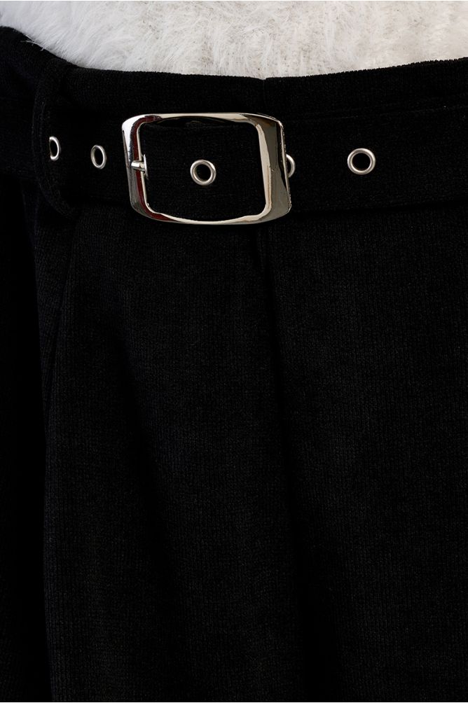 High-waisted pleated trousers, corduroy