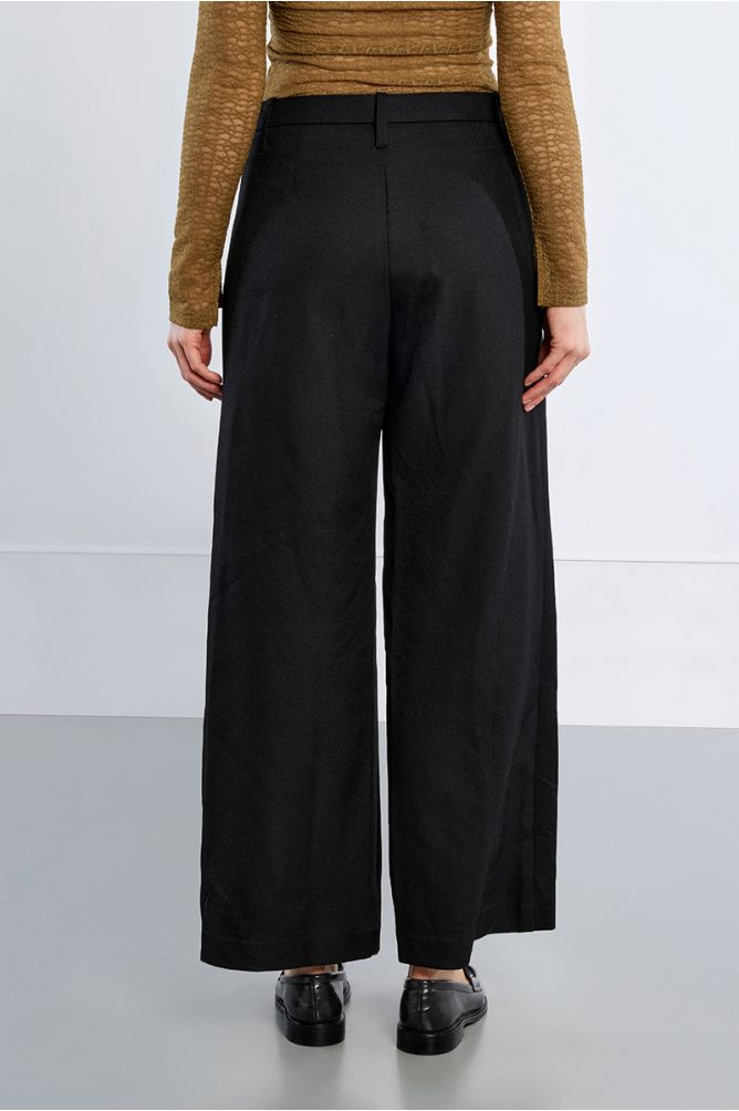 Pantalon taille haute à pinces, large