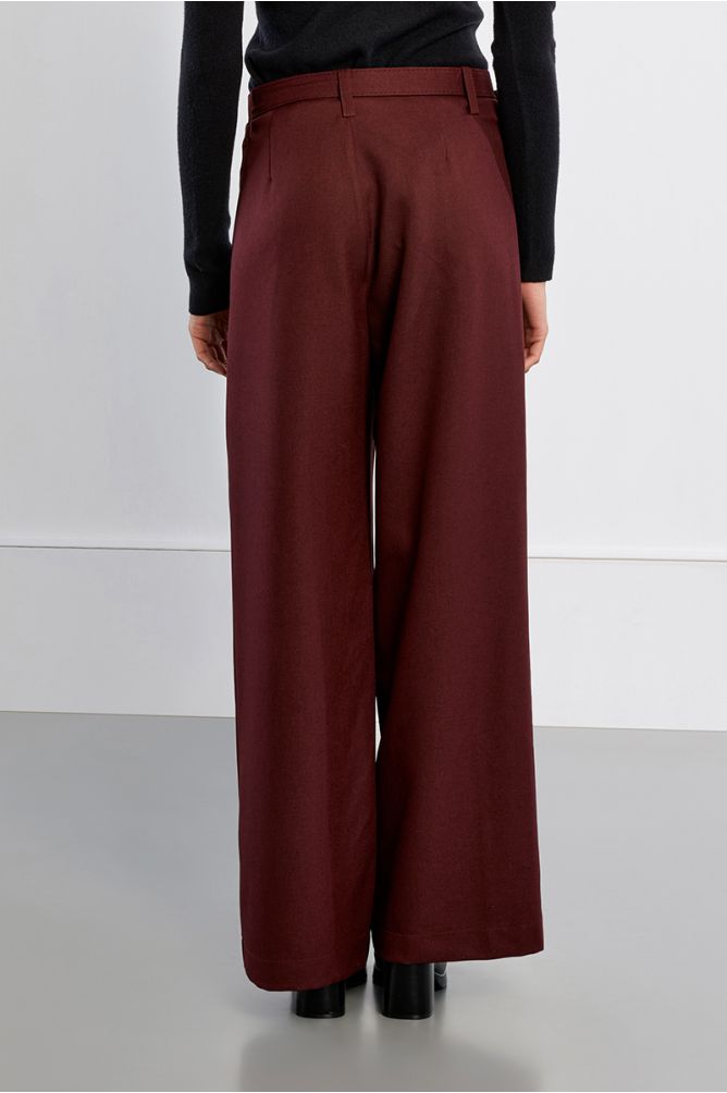 High-waisted pleated trousers, wide