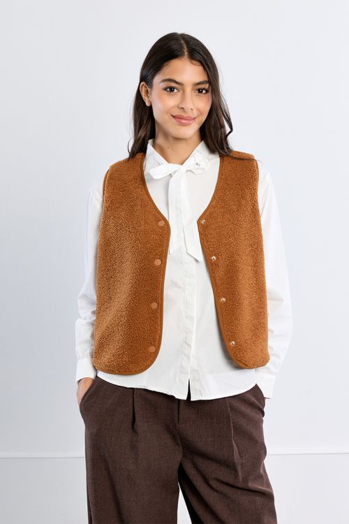Sleeveless jacket, imitation sheepskin
