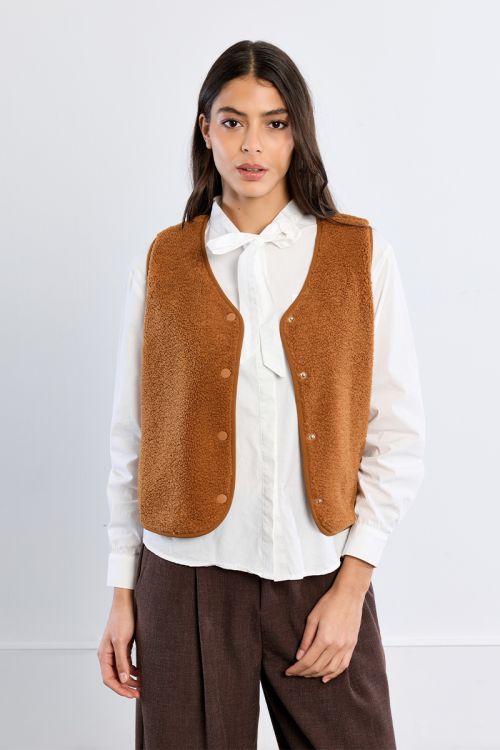 Sleeveless jacket, imitation sheepskin