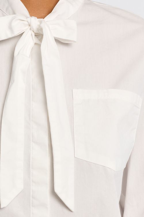 Chemise en popeline de coton, avec col à nouer