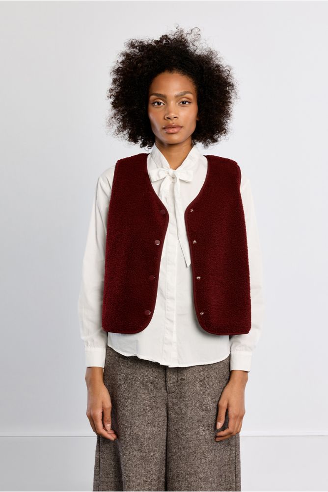 Sleeveless jacket, imitation sheepskin
