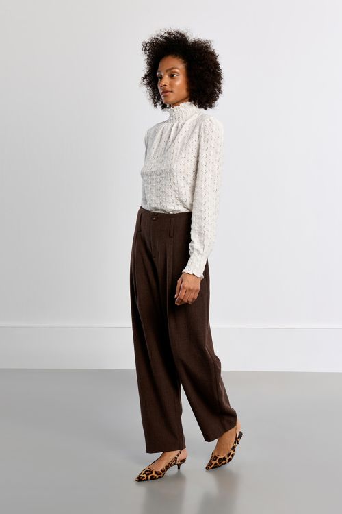 Barrel trousers, pleated