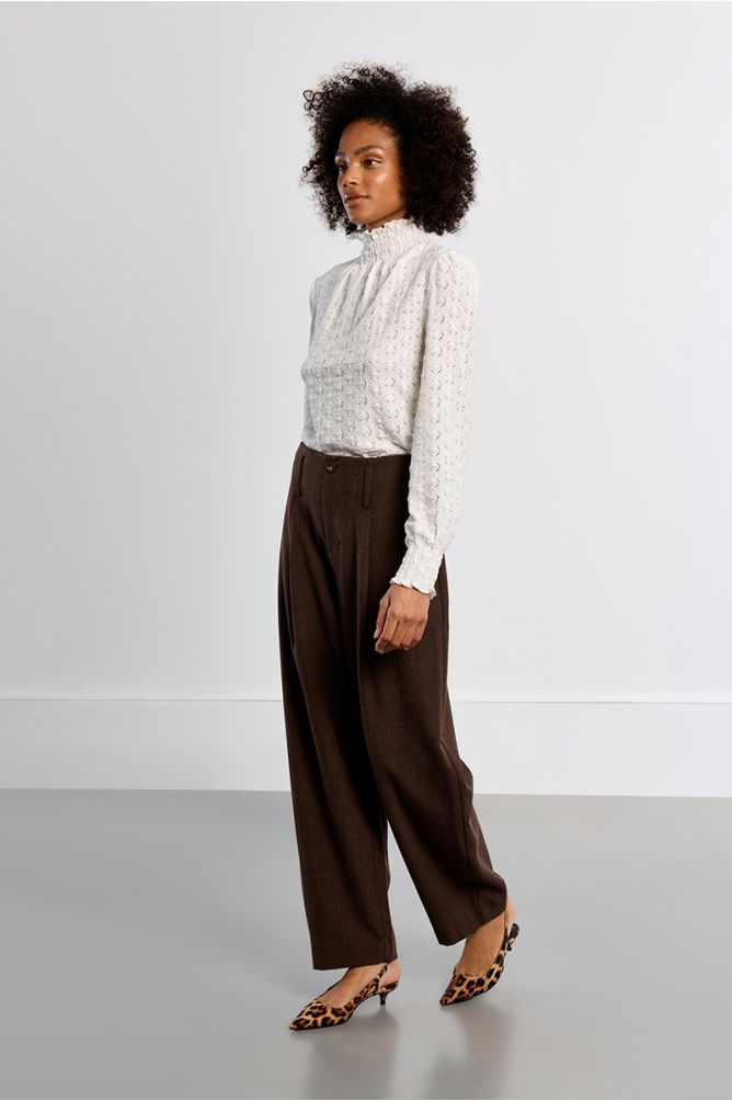 Barrel trousers, pleated