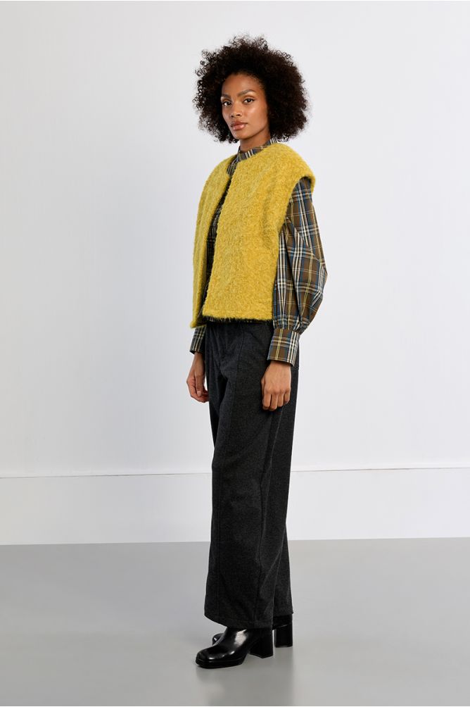 Veste sans manches oversize, en maille bouclette