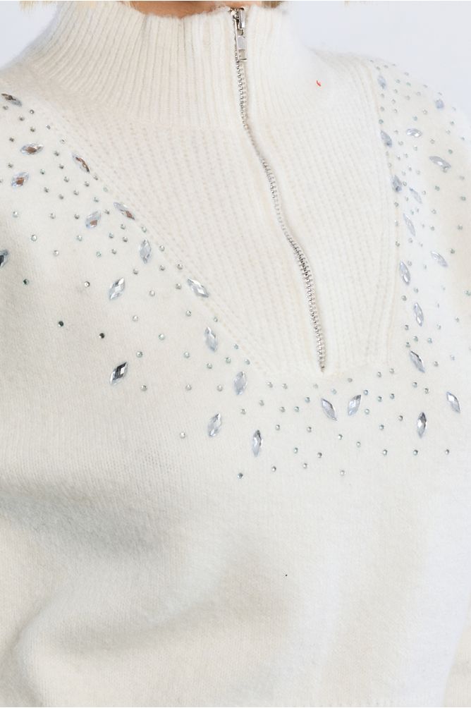 Trucker collar sweater, with rhinestones