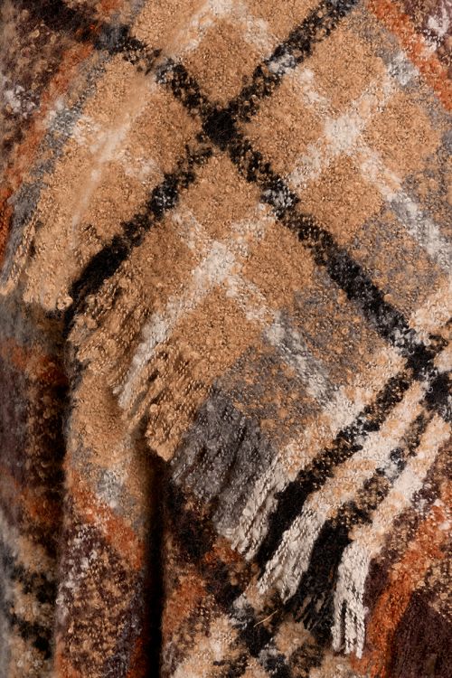 Open poncho, plaid