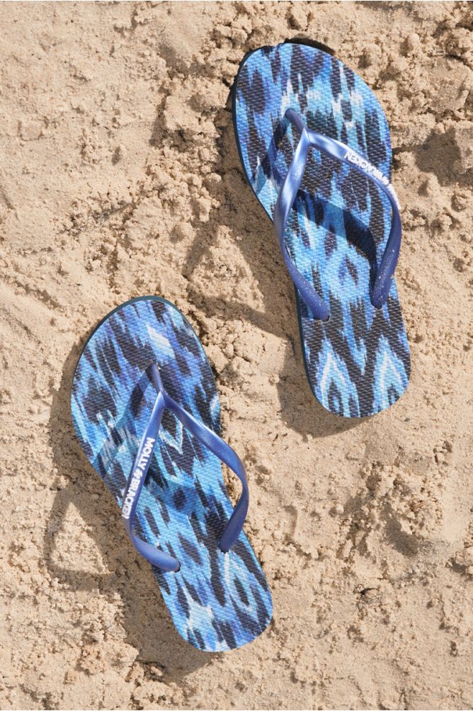 Indigo printed flip-flops