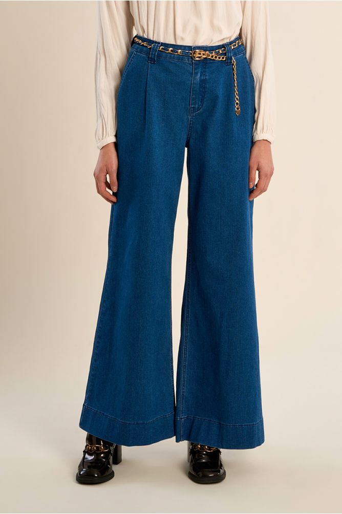 Pantalón vaquero perneras anchas