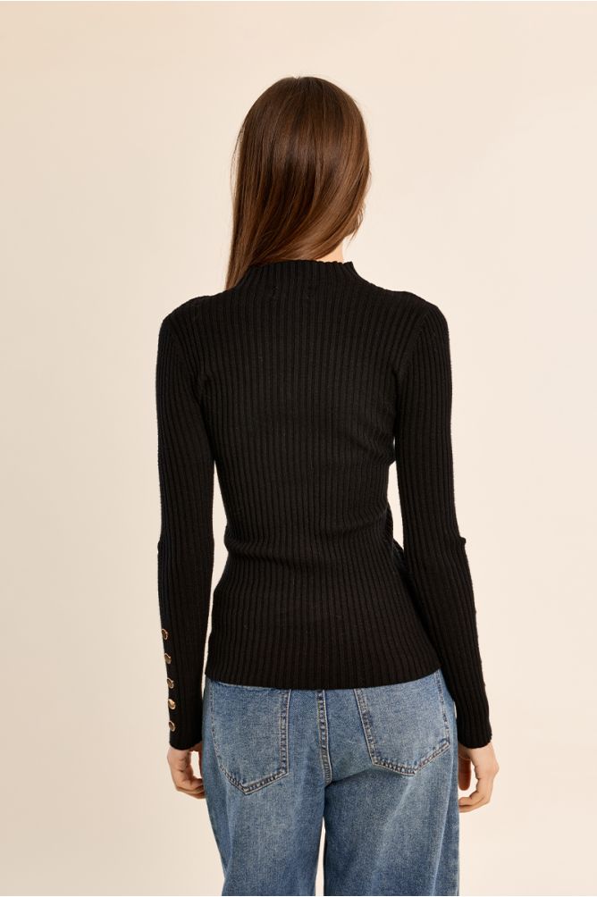 Ribbed knit sweater with gold buttons